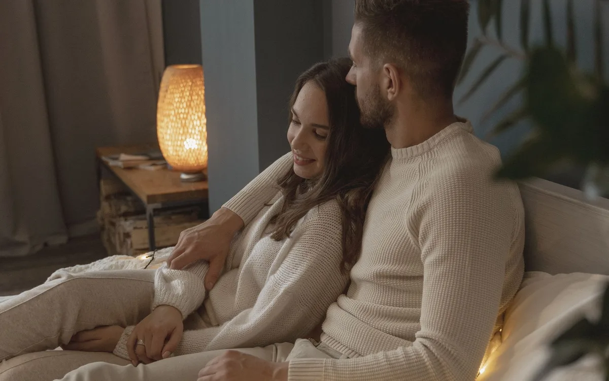 Spokój pary lęgowej, mikroklimat gołębnika i minimalna kontrola